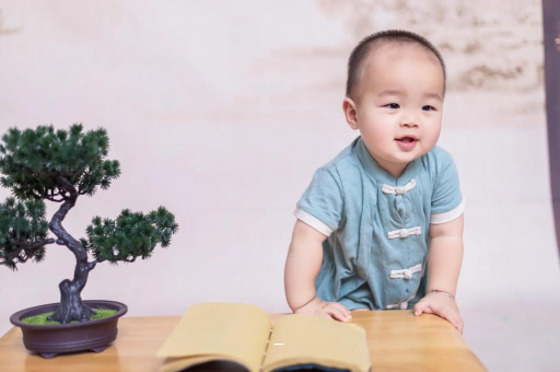 德阳六个月宝宝可以坐吗