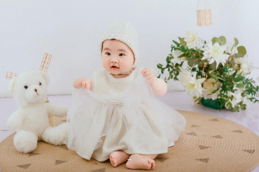 德阳宝宝几个月抬头